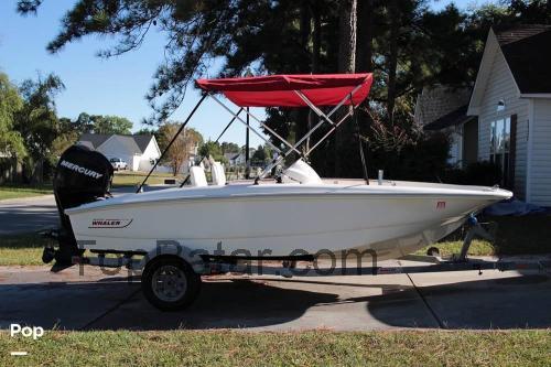 Boston Whaler 150 Super Sport tekniska specifikationer och recensioner